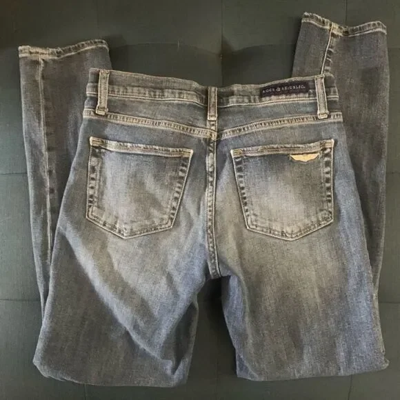 🎄Rock & Republic Berlin Ripped Skinny Jeans - Picture 7 of 12